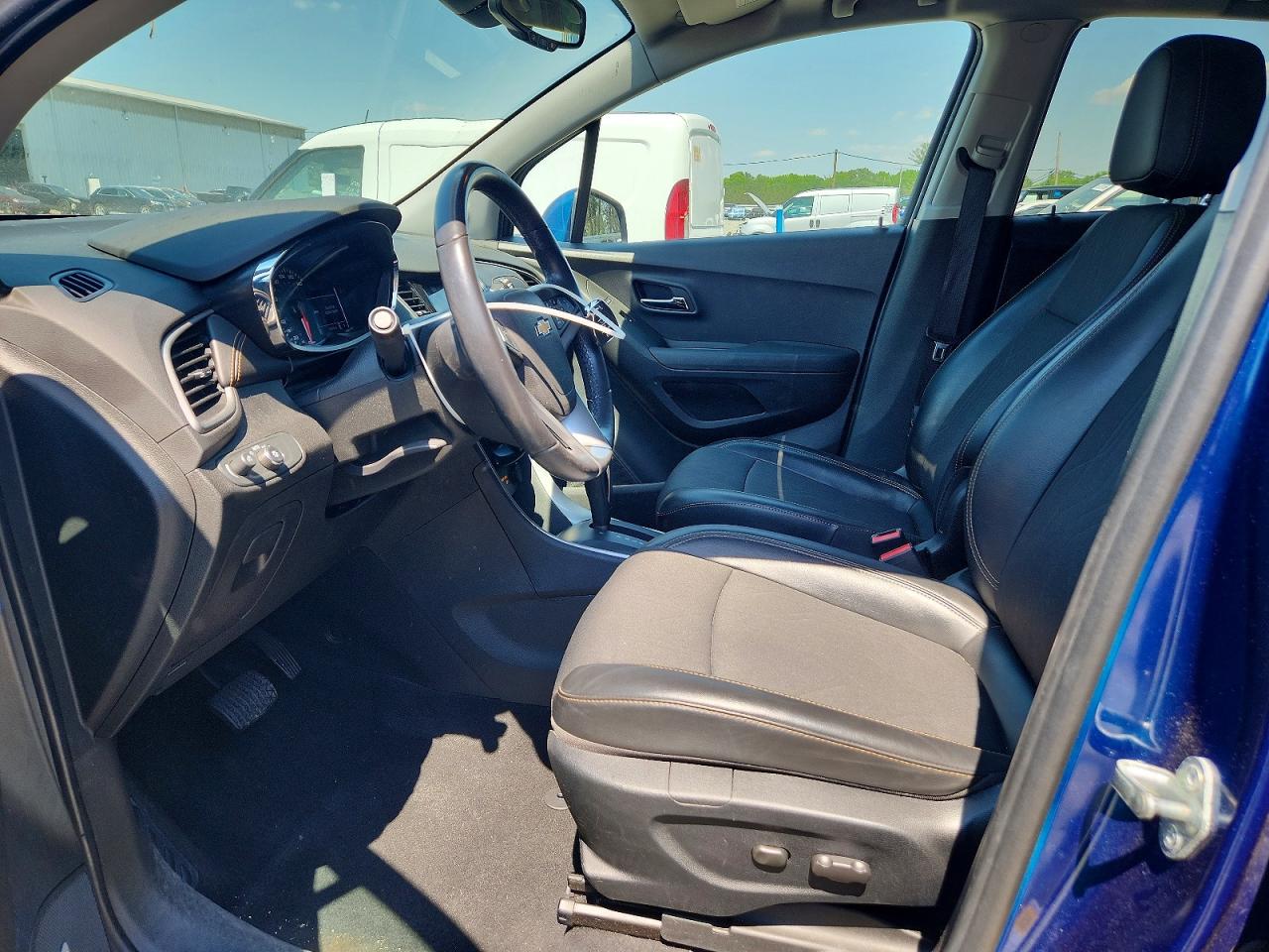 2019 CHEVROLET TRAX 1LT photo 13