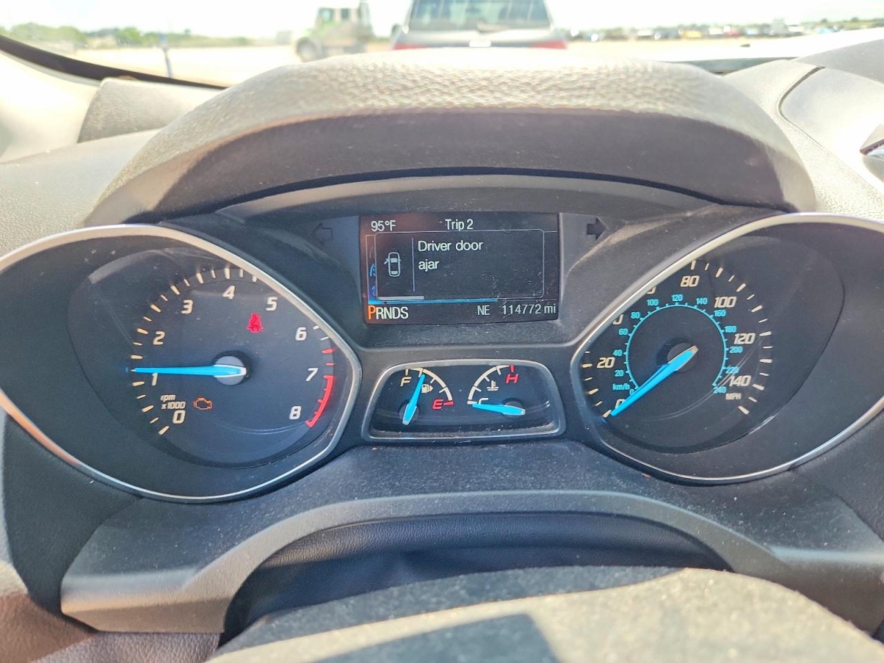 2015 FORD ESCAPE SE photo 17