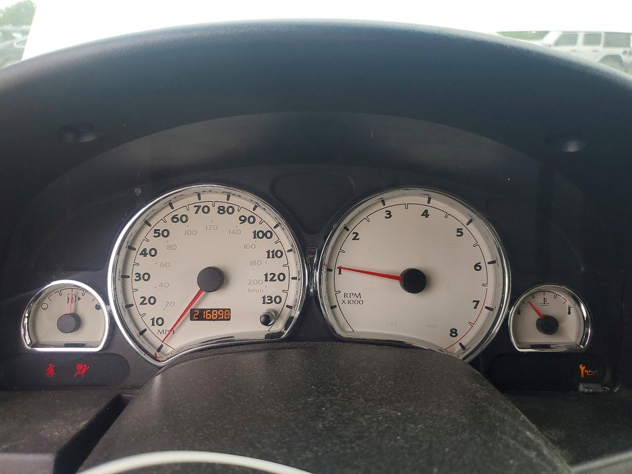 2005 SATURN VUE photo 25