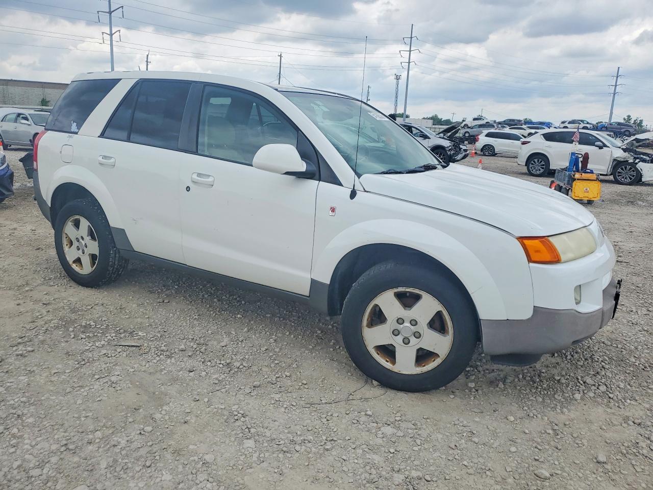 2005 SATURN VUE photo 10