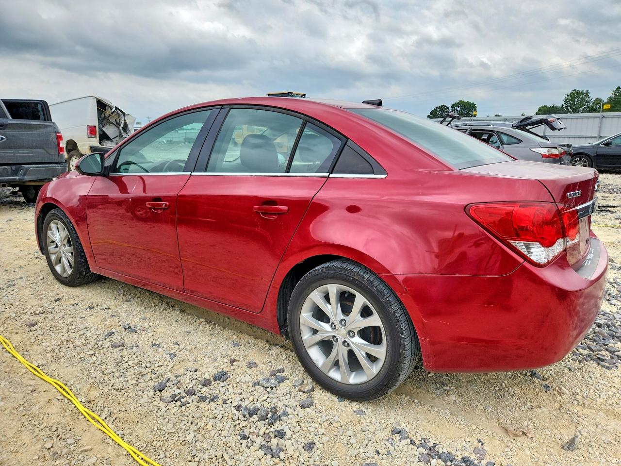 2013 CHEVROLET CRUZE LT photo 2