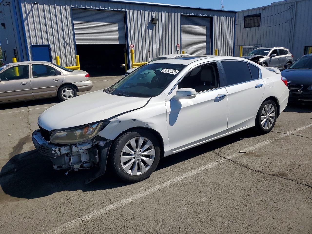2015 HONDA ACCORD