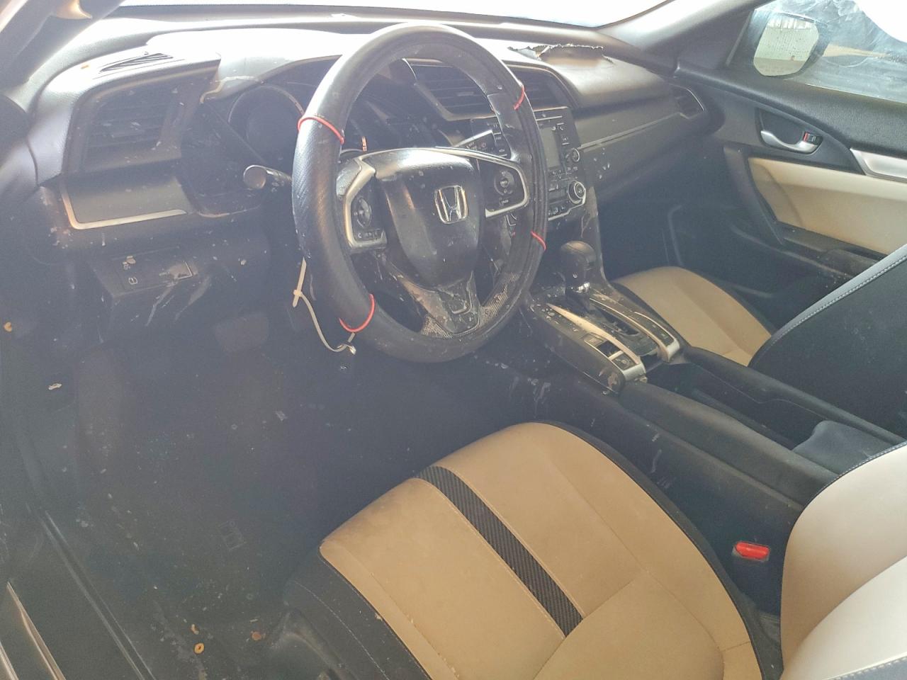 2017 HONDA CIVIC LX photo 22
