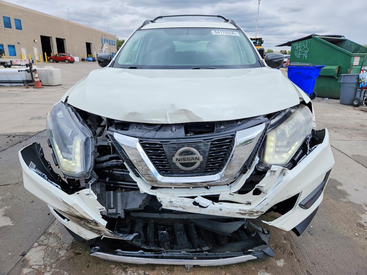 2017 NISSAN ROGUE SV photo 9