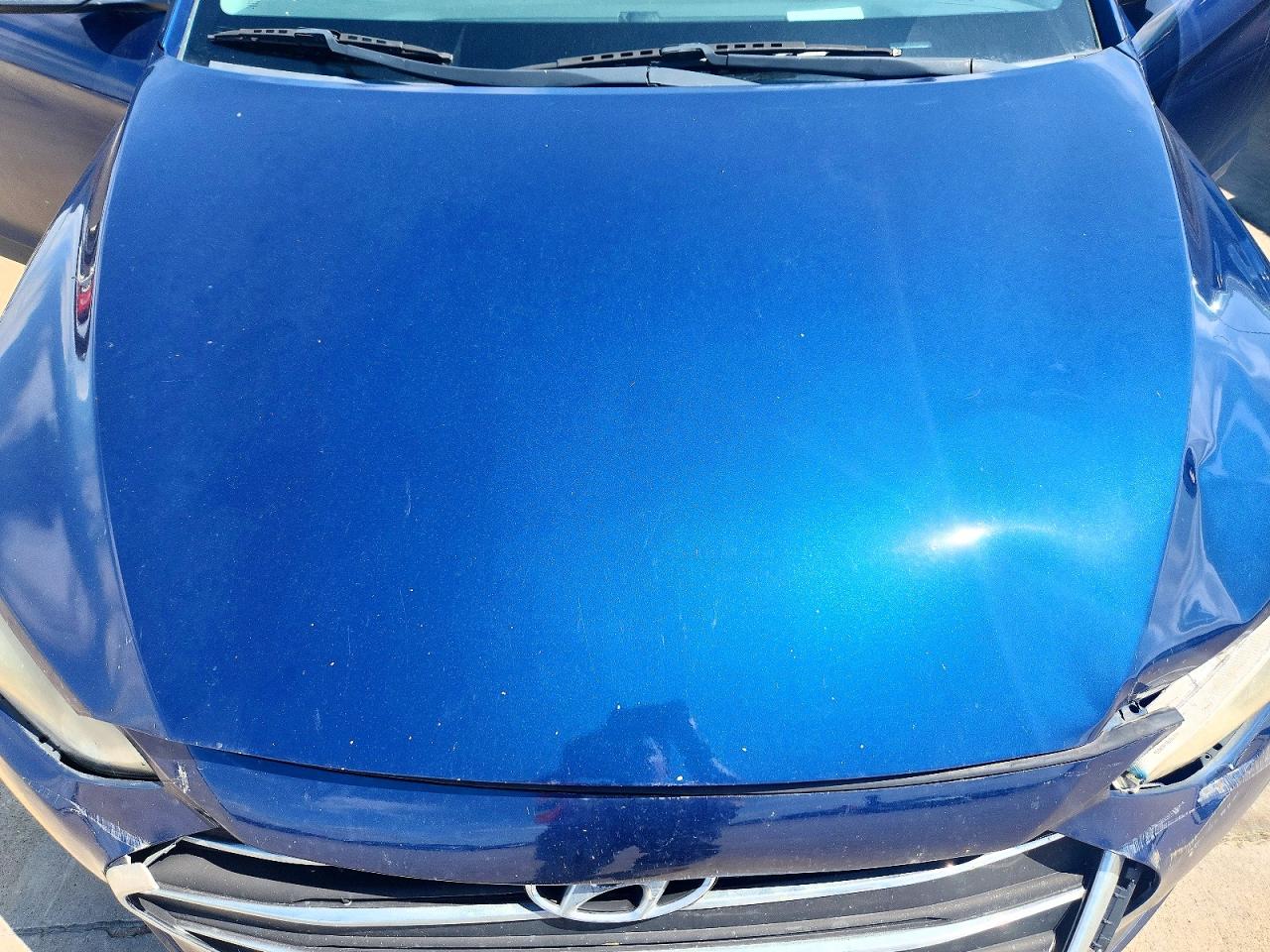 2018 HYUNDAI ELANTRA photo 31