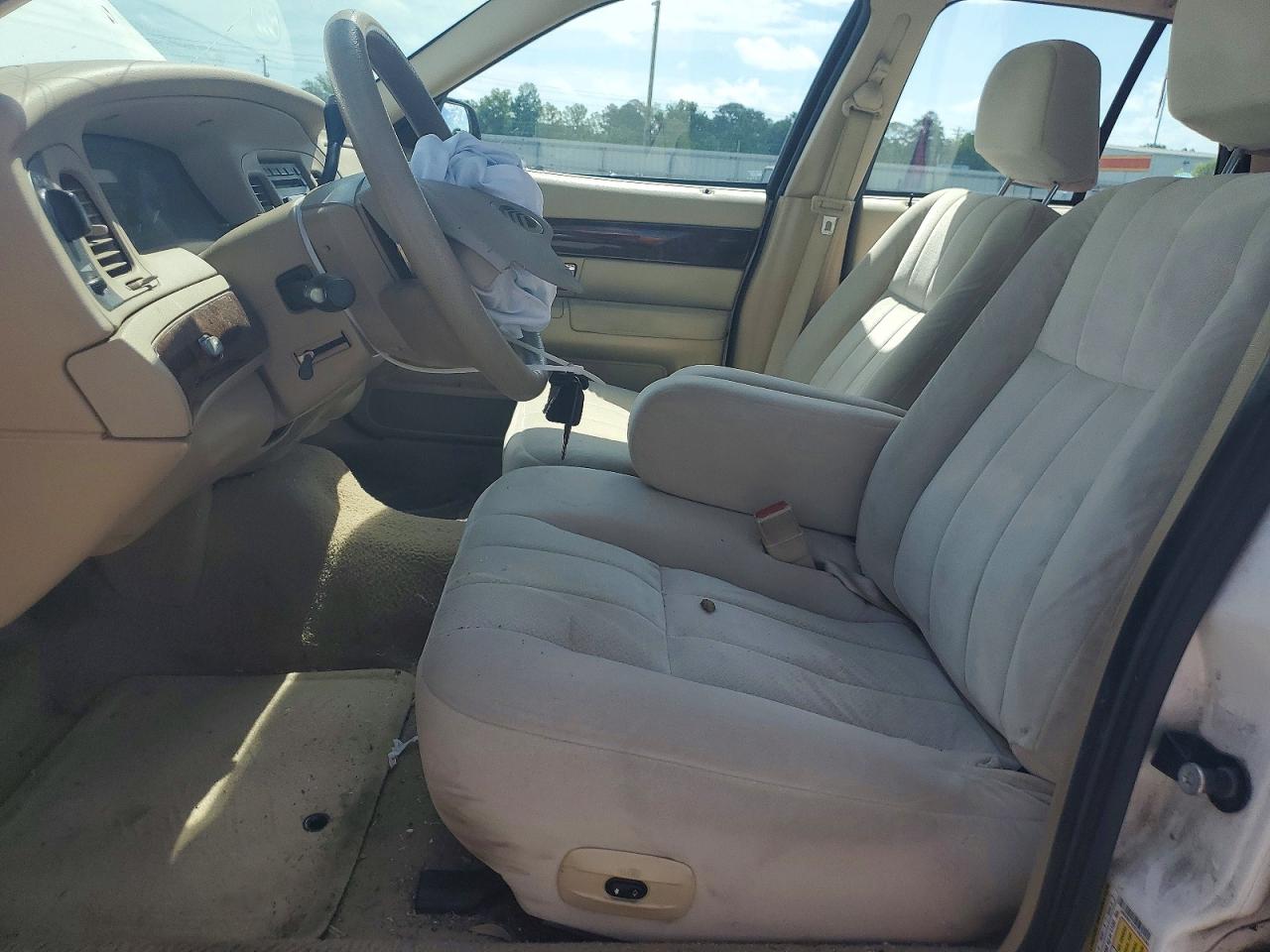2007 MERCURY GRAND MARQUIS GS photo 13