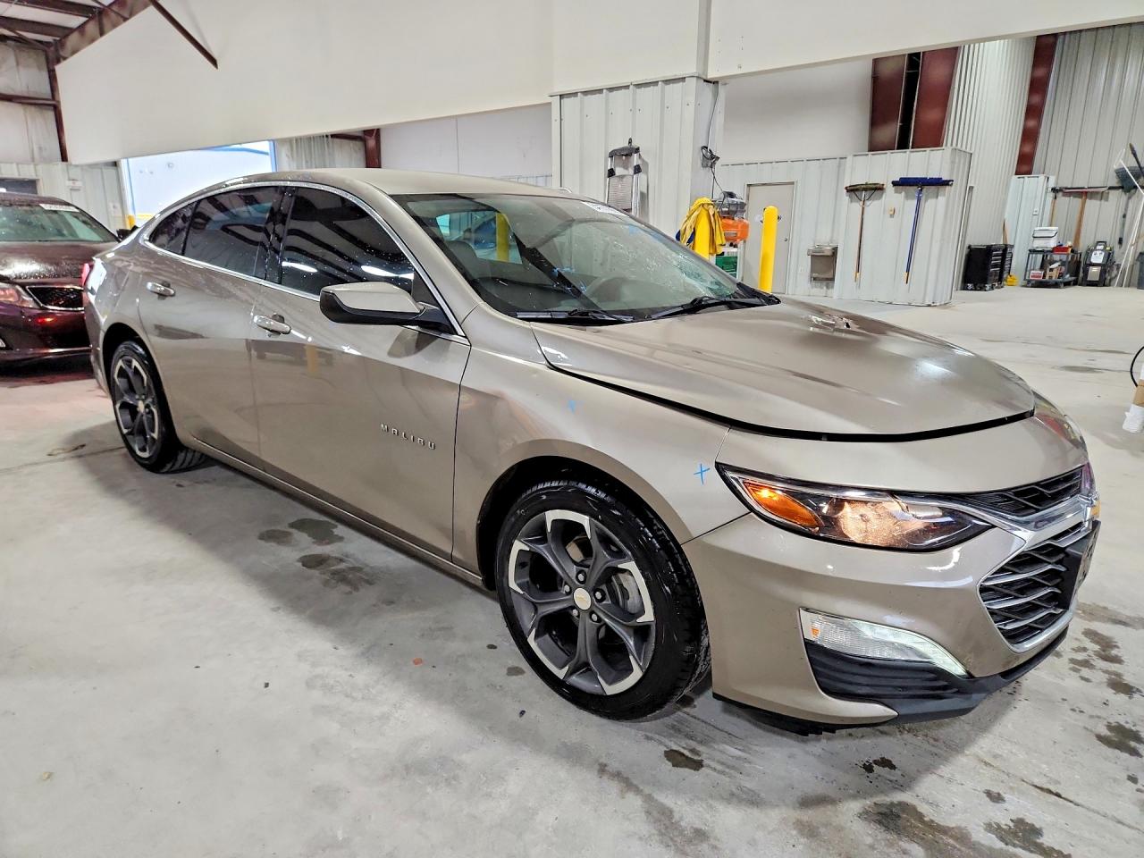 2022 CHEVROLET MALIBU LT photo 10