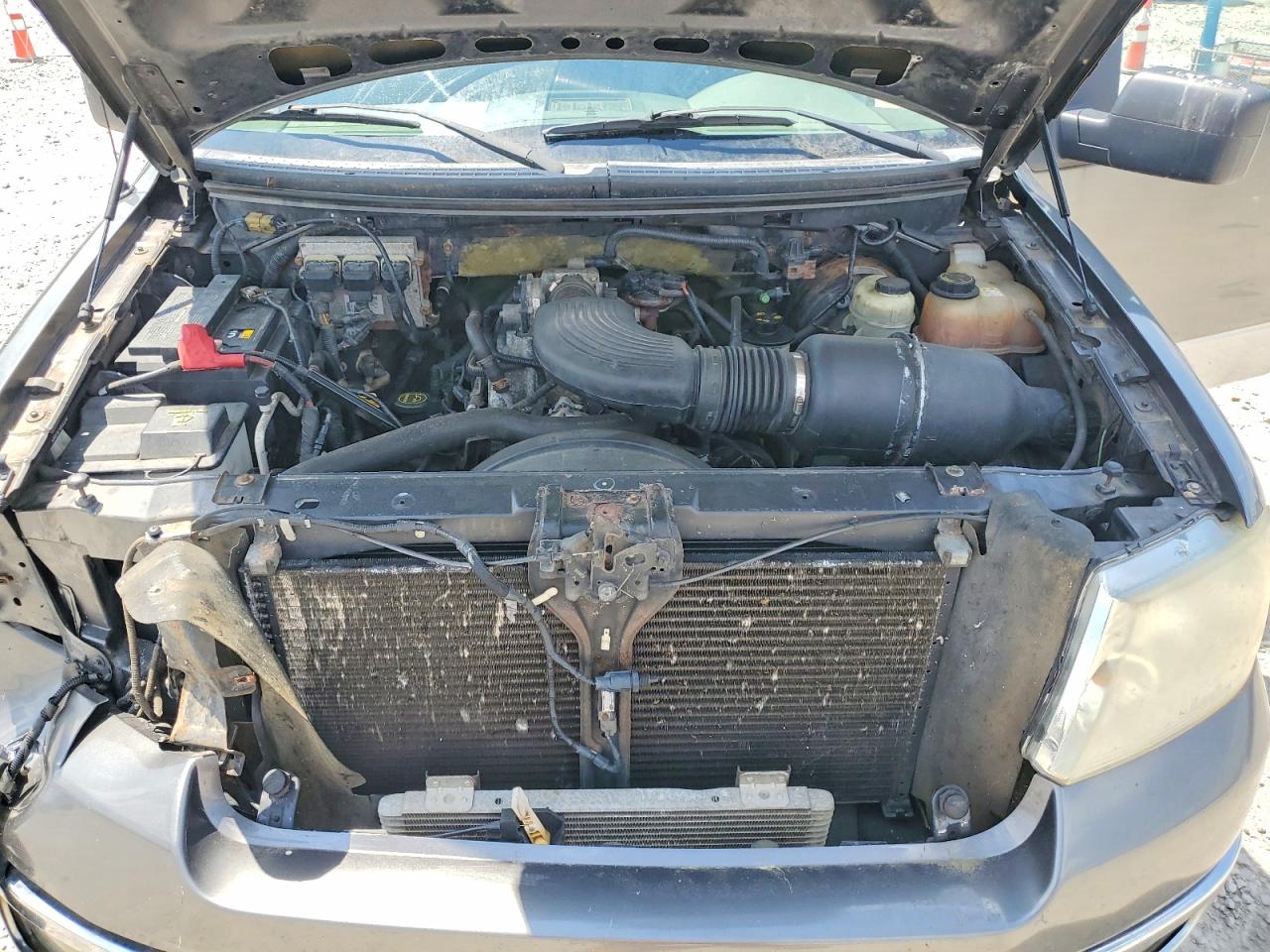 2004 FORD F150 photo 31