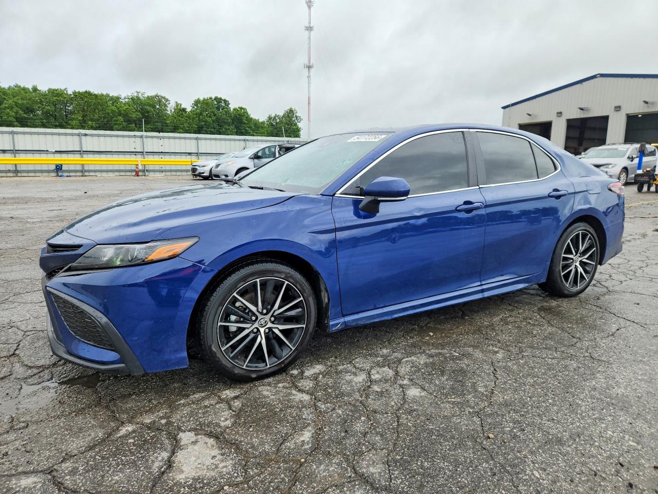 2024 TOYOTA CAMRY