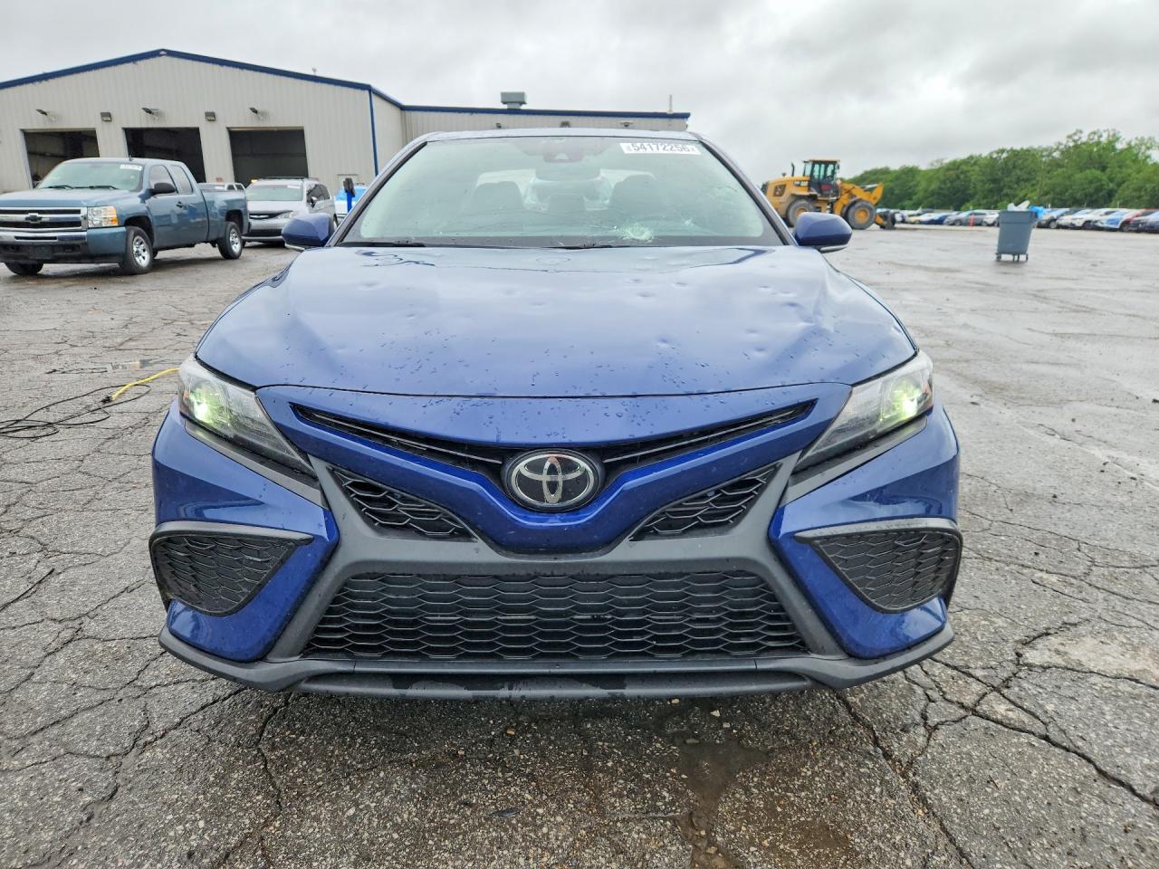2024 TOYOTA CAMRY SE photo 5