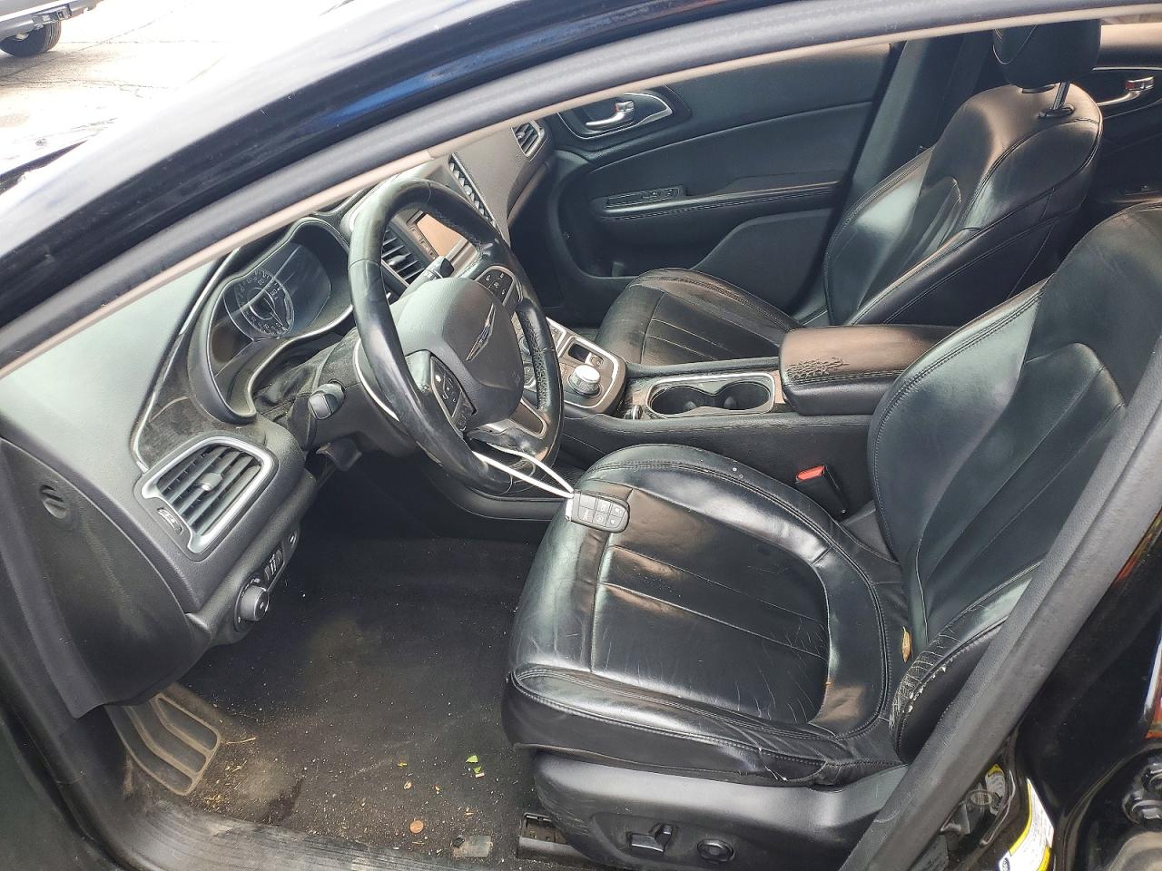 2015 CHRYSLER 200 C photo 13