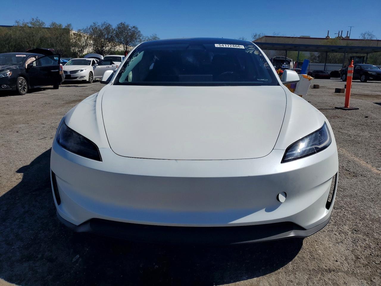 2024 TESLA MODEL 3 photo 9
