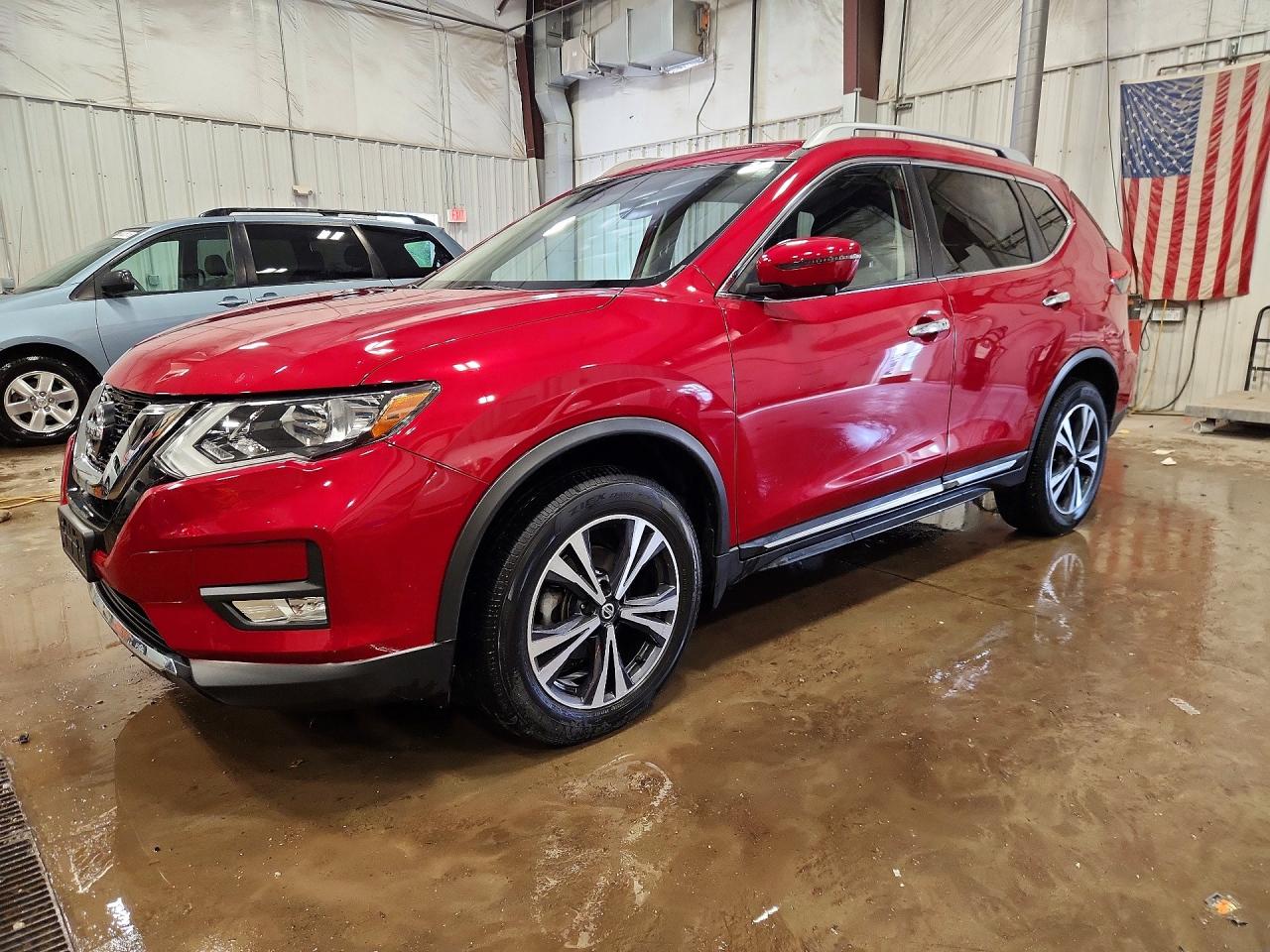 2017 NISSAN ROGUE
