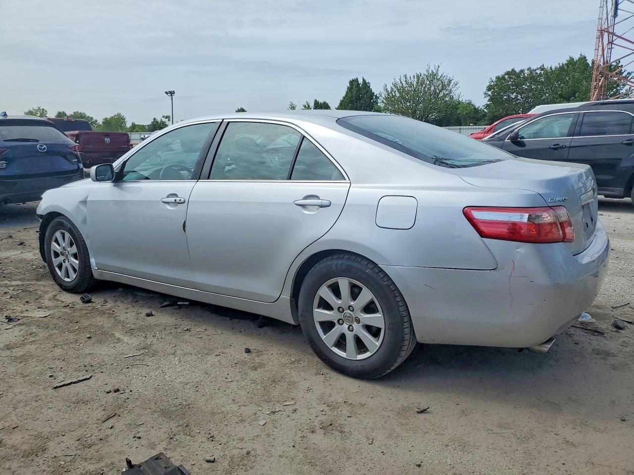 2007 TOYOTA CAMRY XLE V6 photo 2