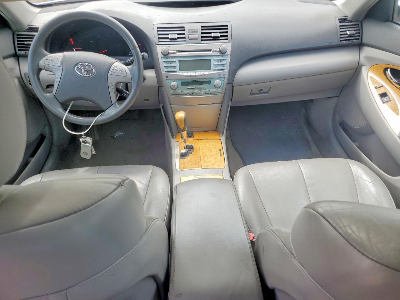 2007 TOYOTA CAMRY XLE V6 photo 8