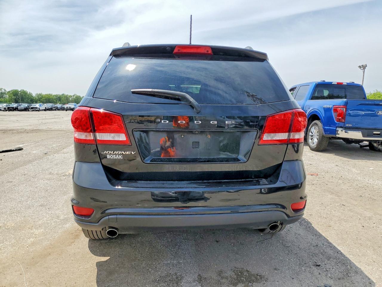 2018 DODGE JOURNEY SXT photo 6