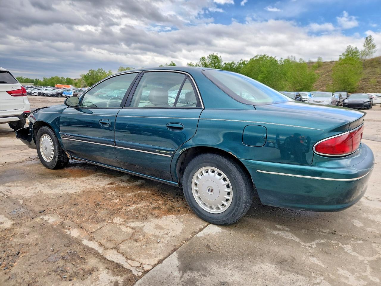 1997 BUICK CENTURY LIMITED photo 2