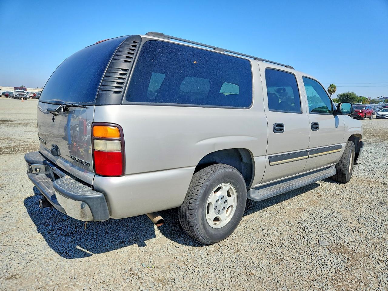 2005 CHEVROLET SUBURBAN C1500 photo 5