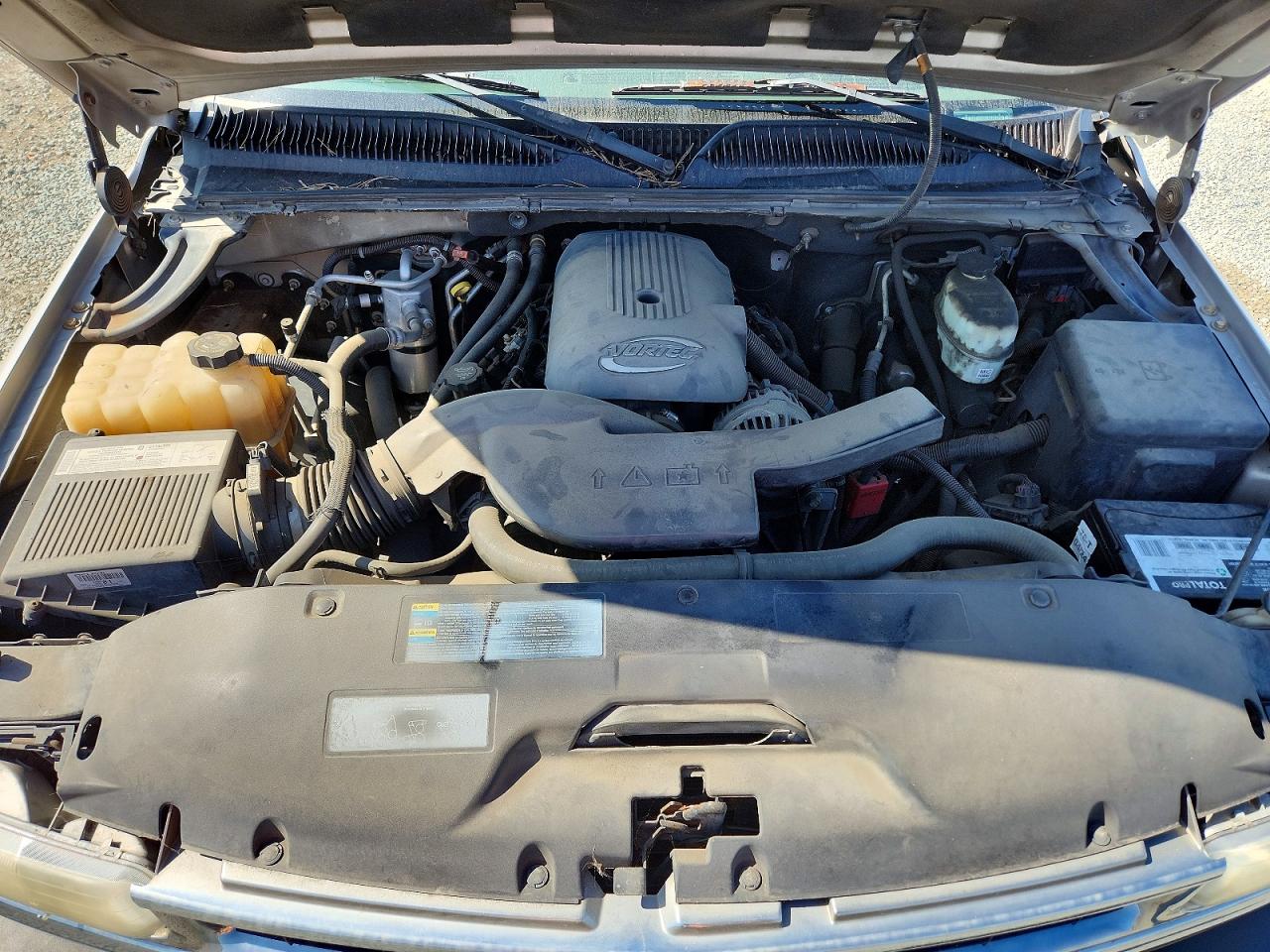 2005 CHEVROLET SUBURBAN C1500 photo 23