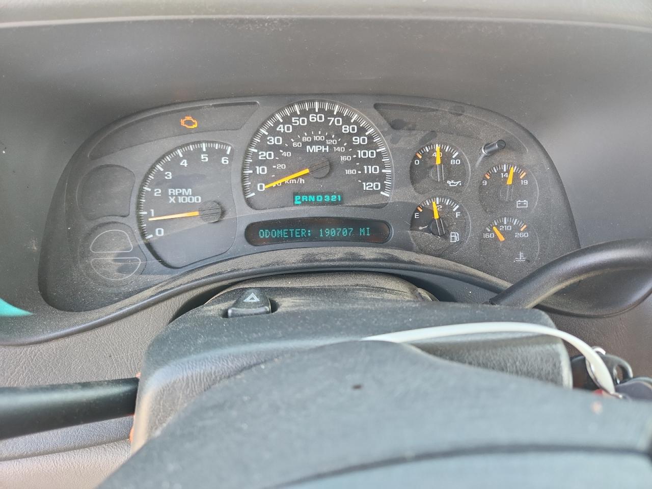 2005 CHEVROLET SUBURBAN C1500 photo 17