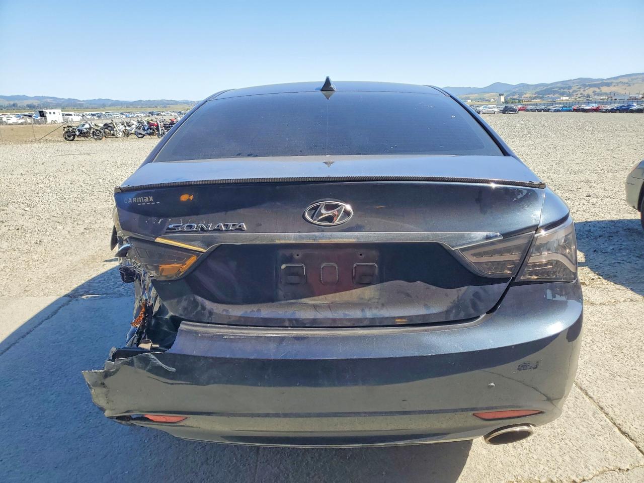 2011 HYUNDAI SONATA SE photo 11