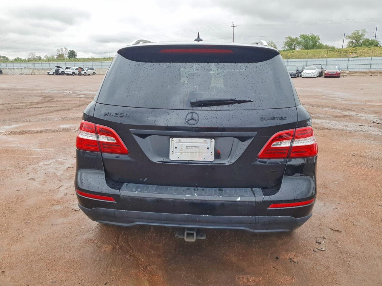 2015 MERCEDES-BENZ ML 250 BLUETEC photo 11