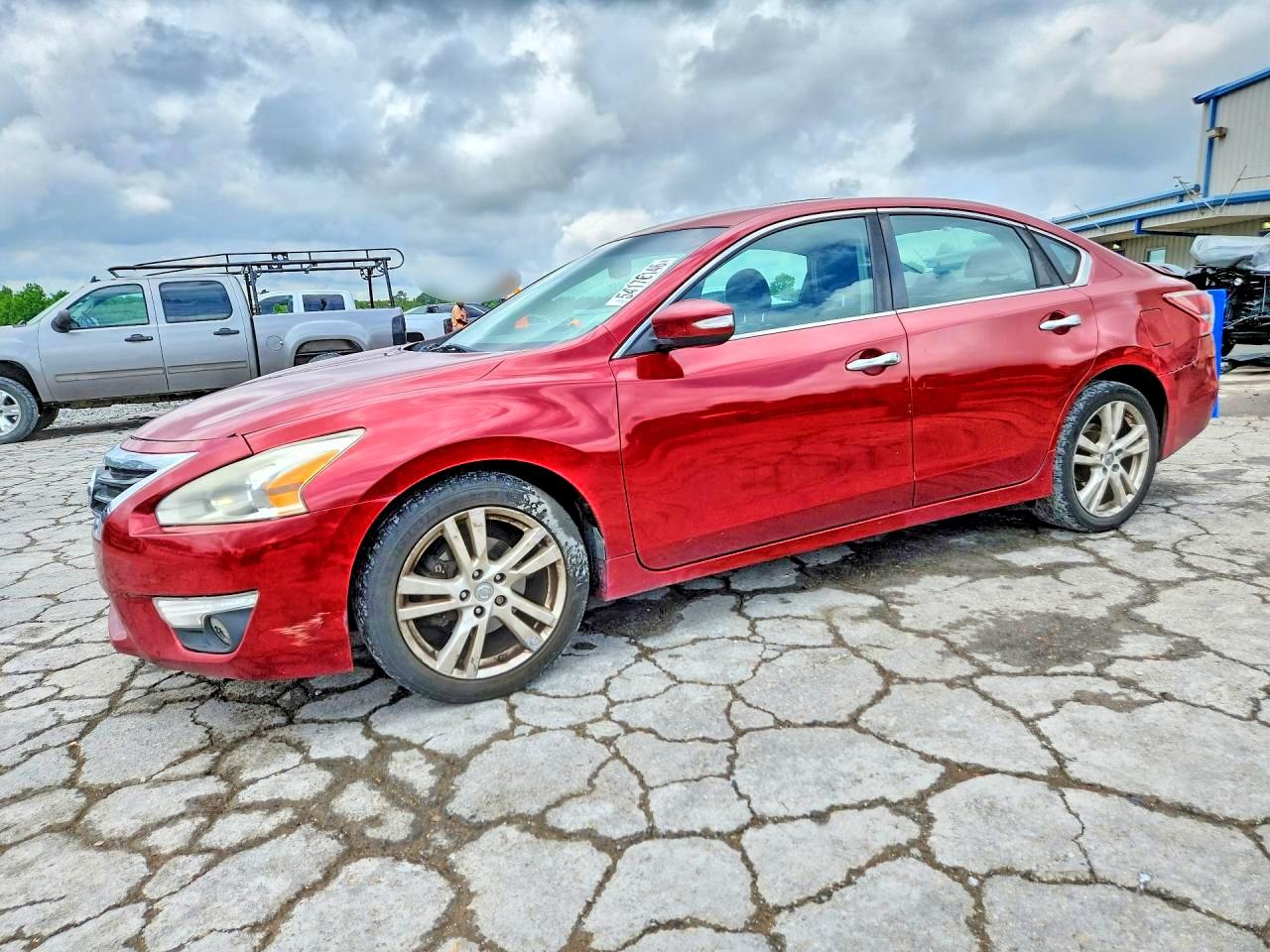 2013 NISSAN ALTIMA