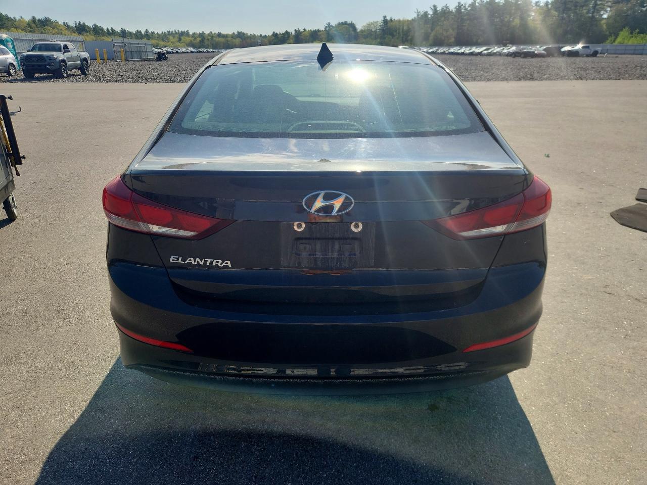 2018 HYUNDAI ELANTRA VALUE EDITION photo 11
