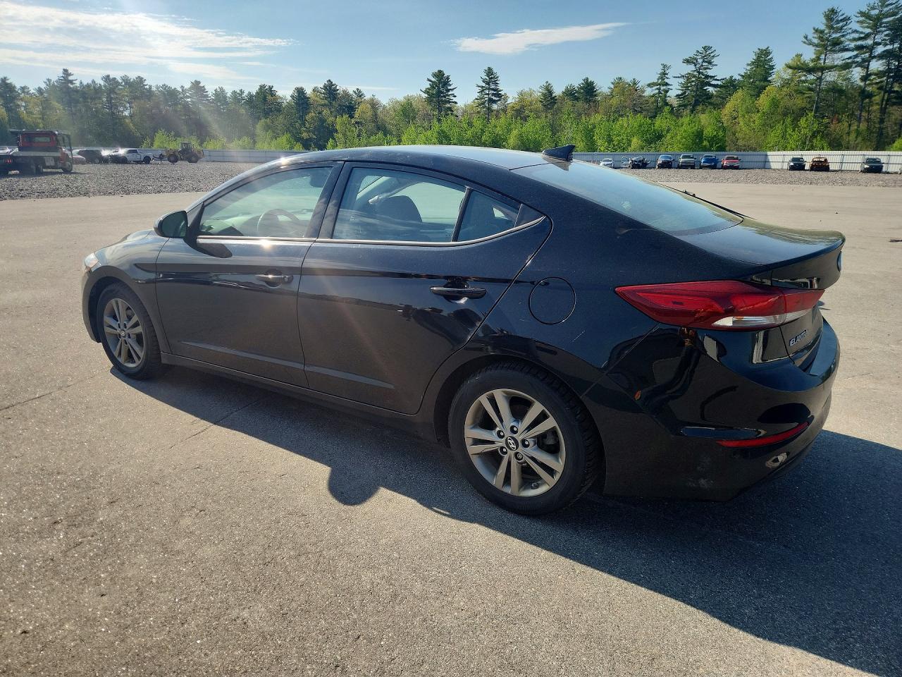 2018 HYUNDAI ELANTRA VALUE EDITION photo 3