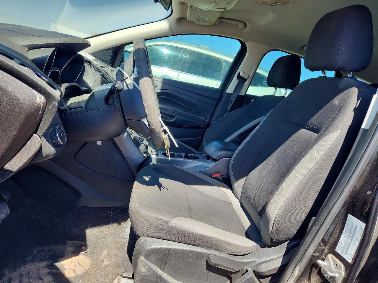 2014 FORD ESCAPE S photo 19