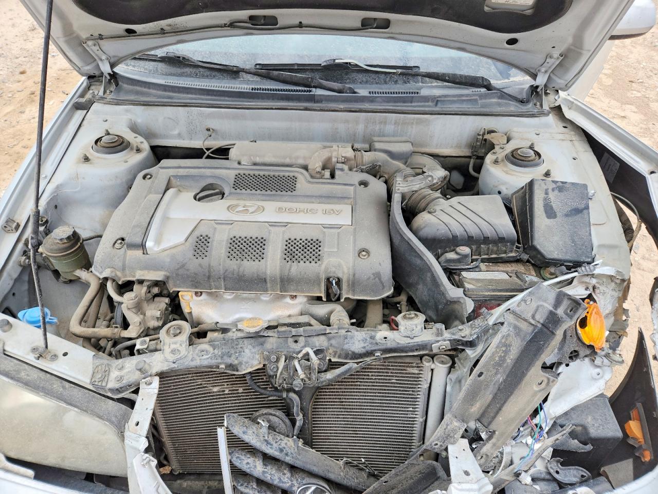 2005 HYUNDAI ELANTRA GLS photo 11