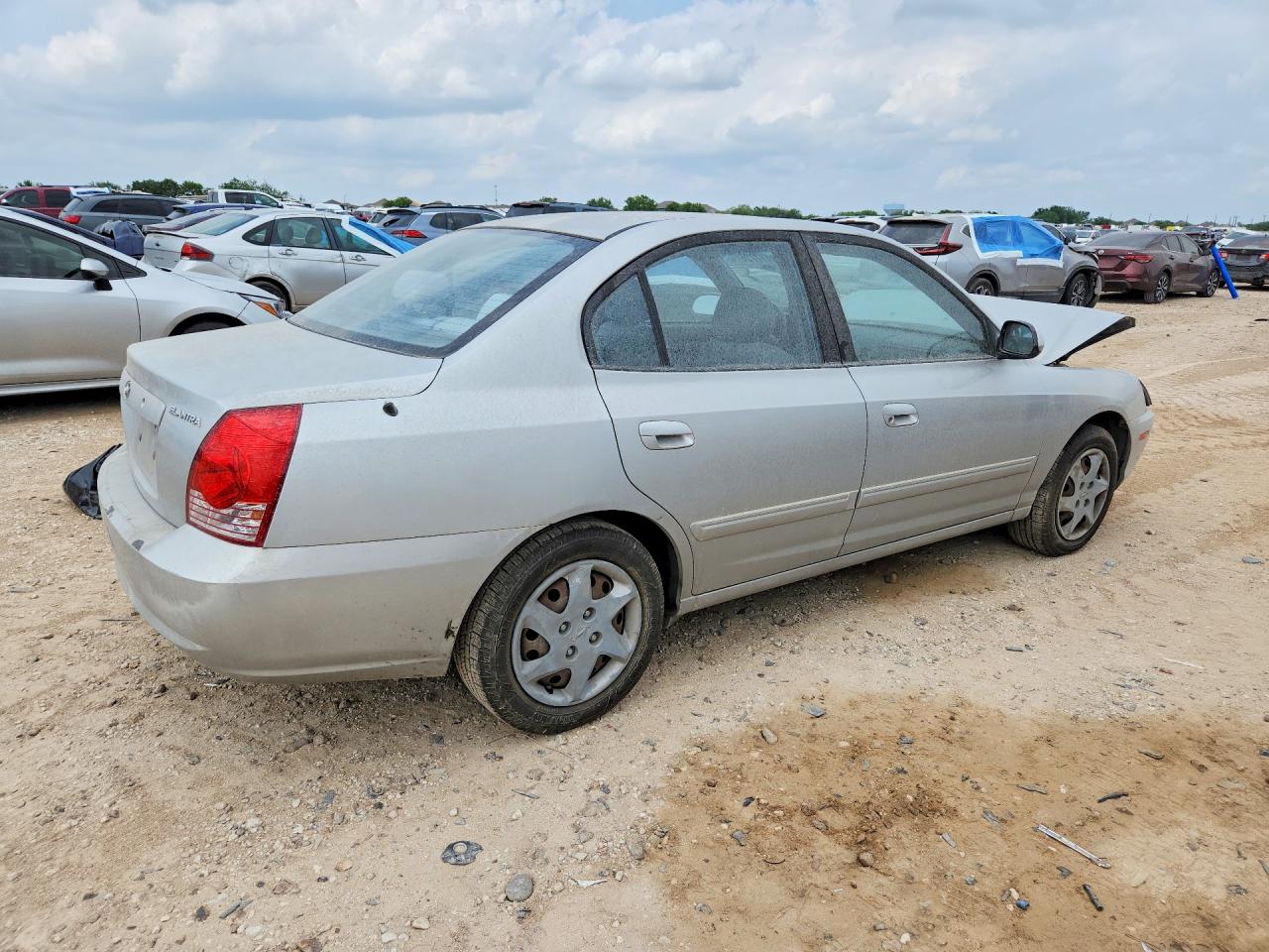 2005 HYUNDAI ELANTRA GLS photo 3