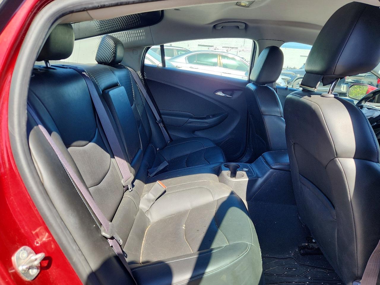 2017 CHEVROLET VOLT LT photo 10