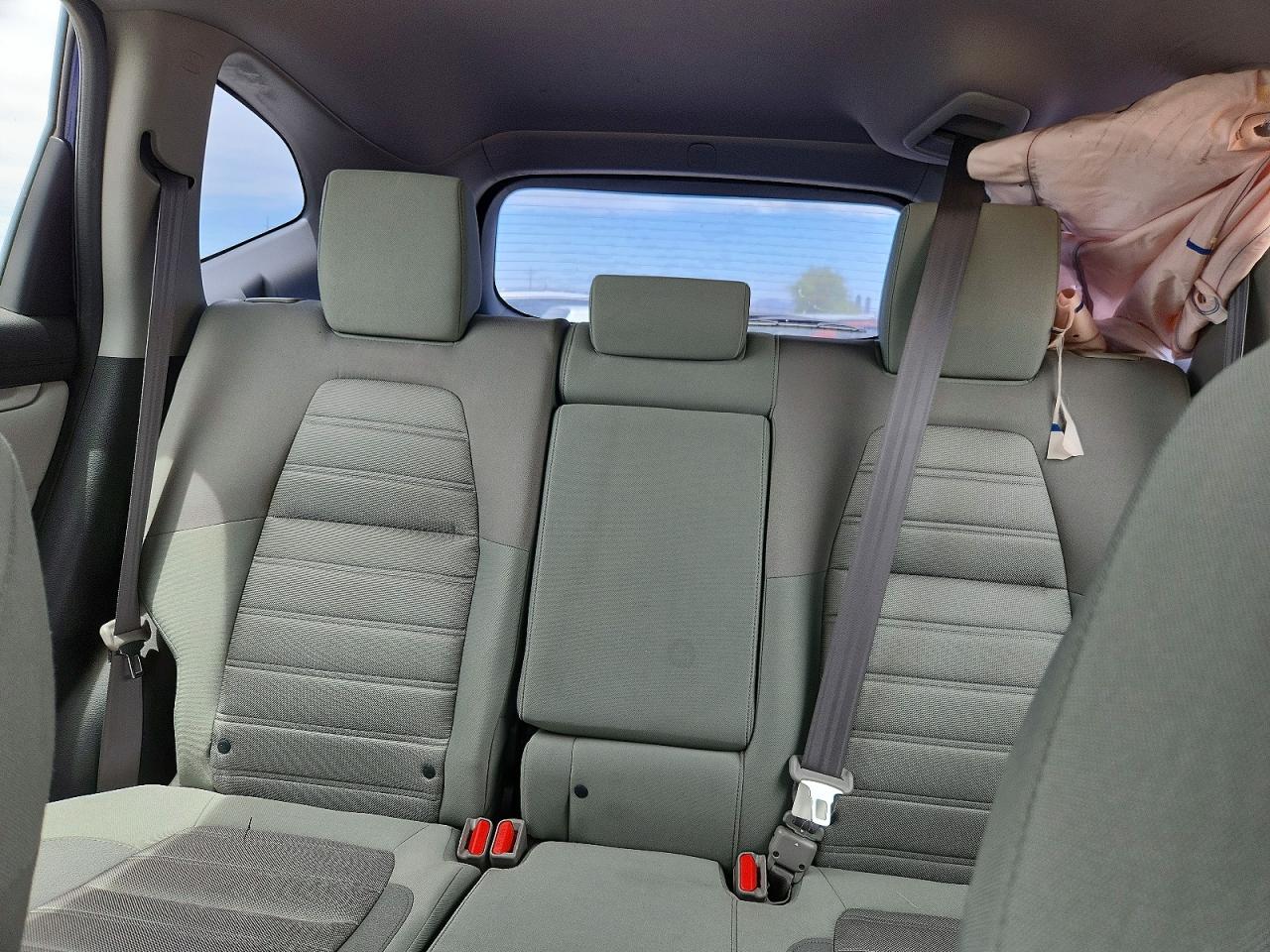 2018 HONDA CR-V LX photo 19
