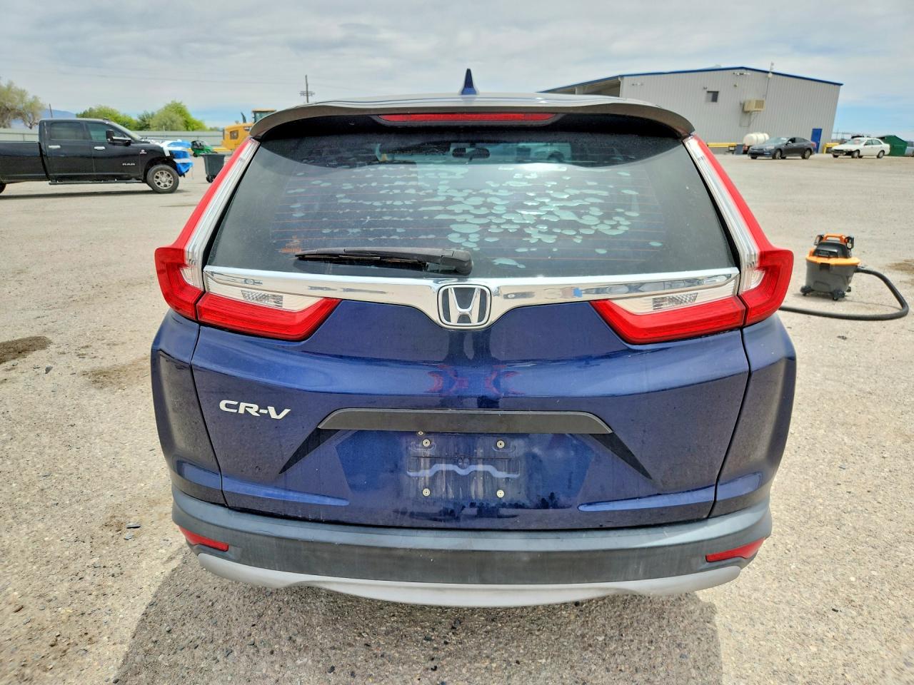 2018 HONDA CR-V LX photo 11