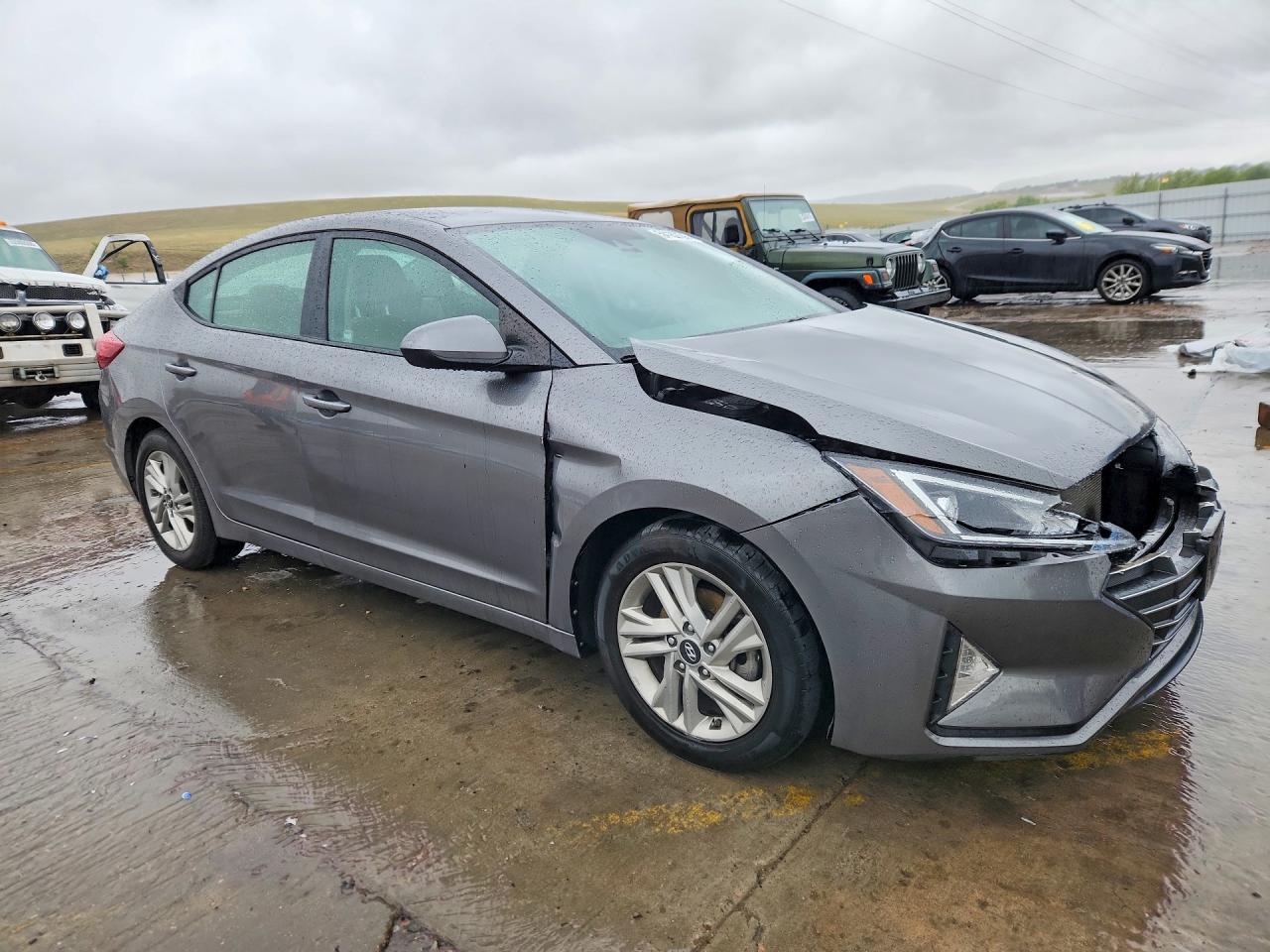 2020 HYUNDAI ELANTRA SEL photo 4