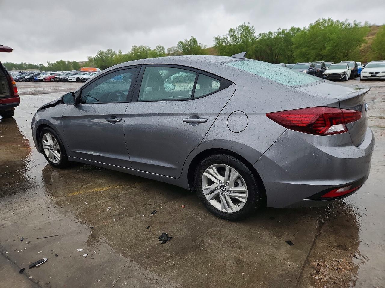 2020 HYUNDAI ELANTRA SEL photo 2