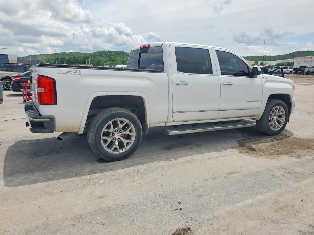 2015 GMC SIERRA K1500 SLT photo 7