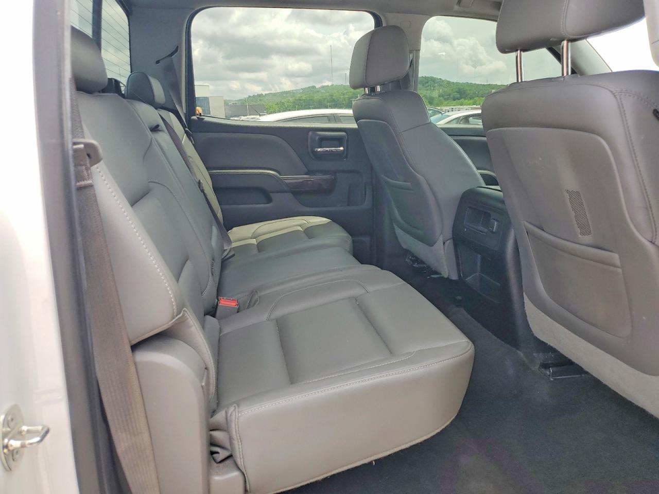 2015 GMC SIERRA K1500 SLT photo 28