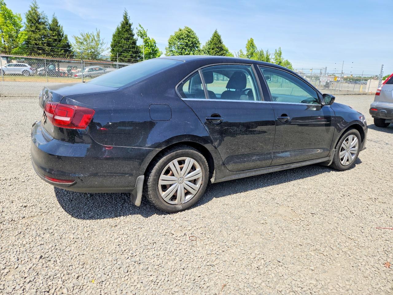 2017 VOLKSWAGEN JETTA S photo 5