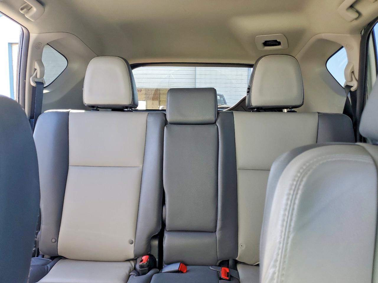2014 TOYOTA RAV4 LIMITED photo 28