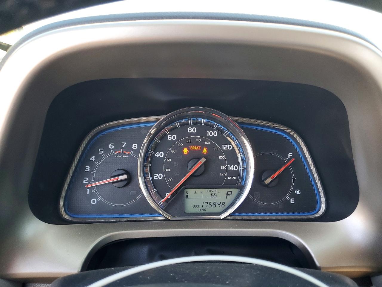 2014 TOYOTA RAV4 LIMITED photo 25