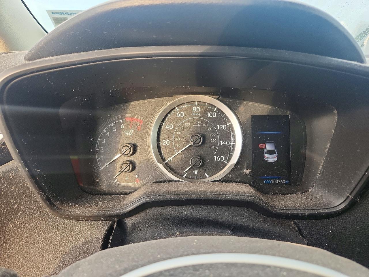 2020 TOYOTA COROLLA LE photo 25
