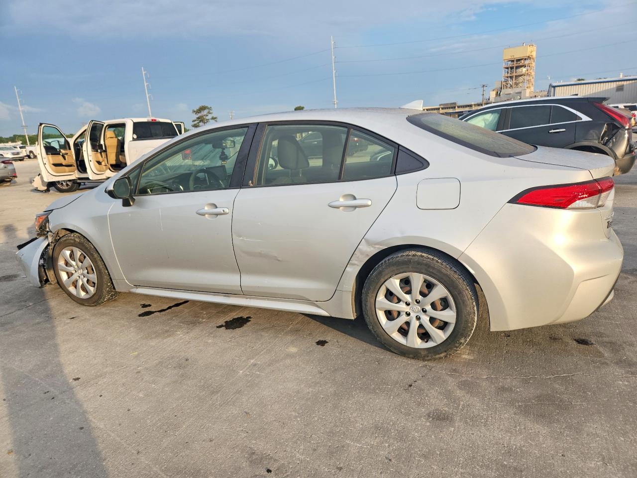 2020 TOYOTA COROLLA LE photo 4
