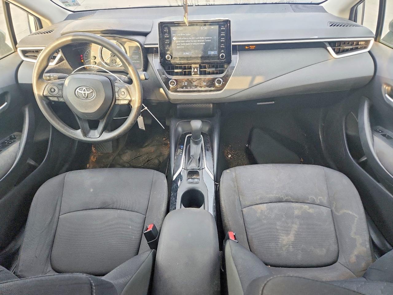 2020 TOYOTA COROLLA LE photo 22