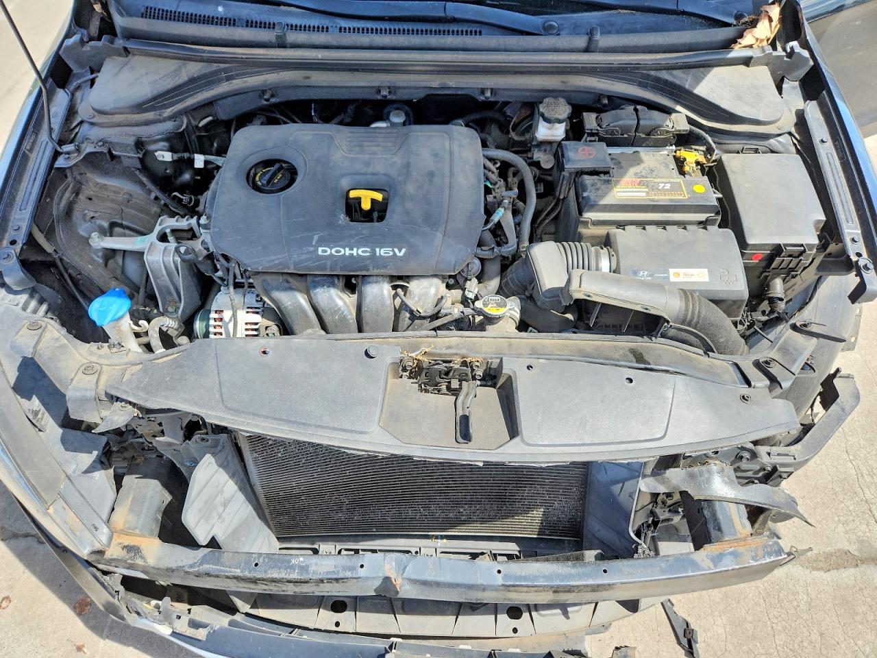 2017 HYUNDAI ELANTRA SE photo 31
