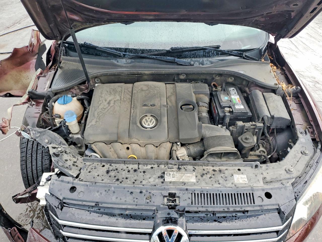 2014 VOLKSWAGEN PASSAT S photo 11