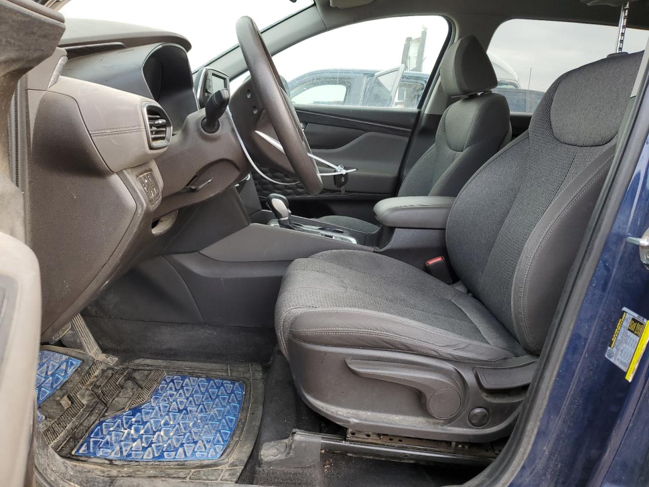 2019 HYUNDAI SANTA FE SE photo 7