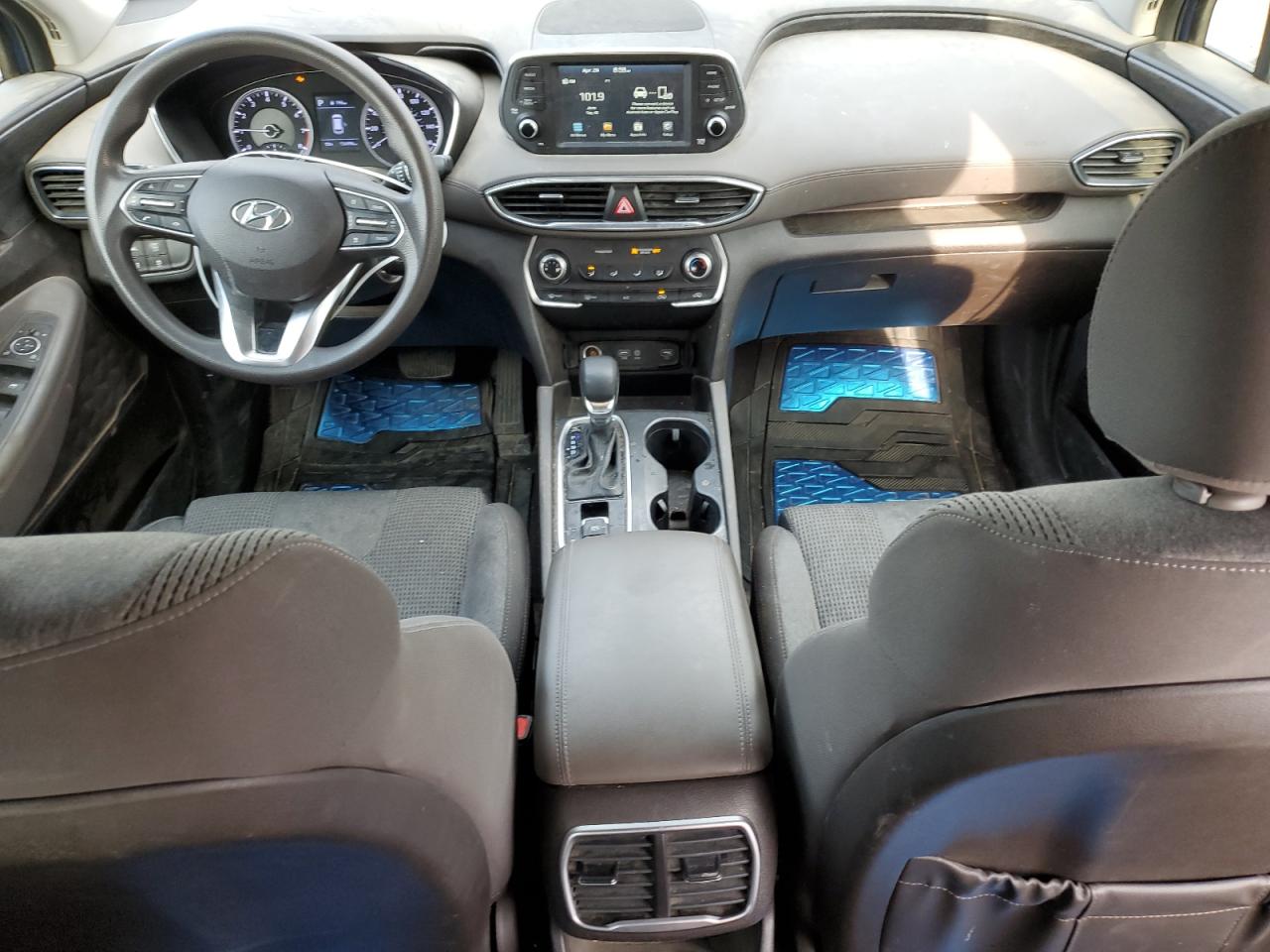 2019 HYUNDAI SANTA FE SE photo 8