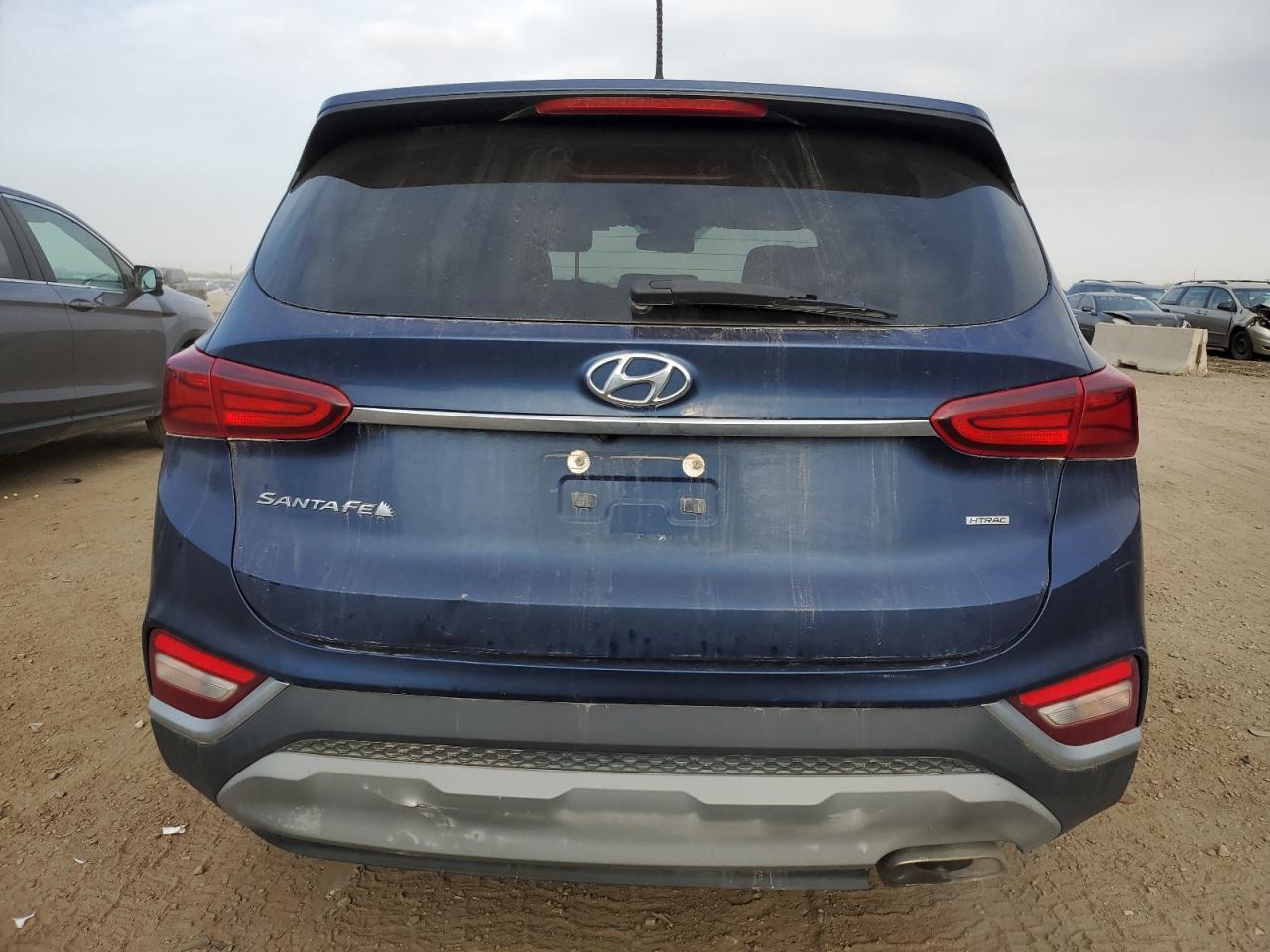 2019 HYUNDAI SANTA FE SE photo 6